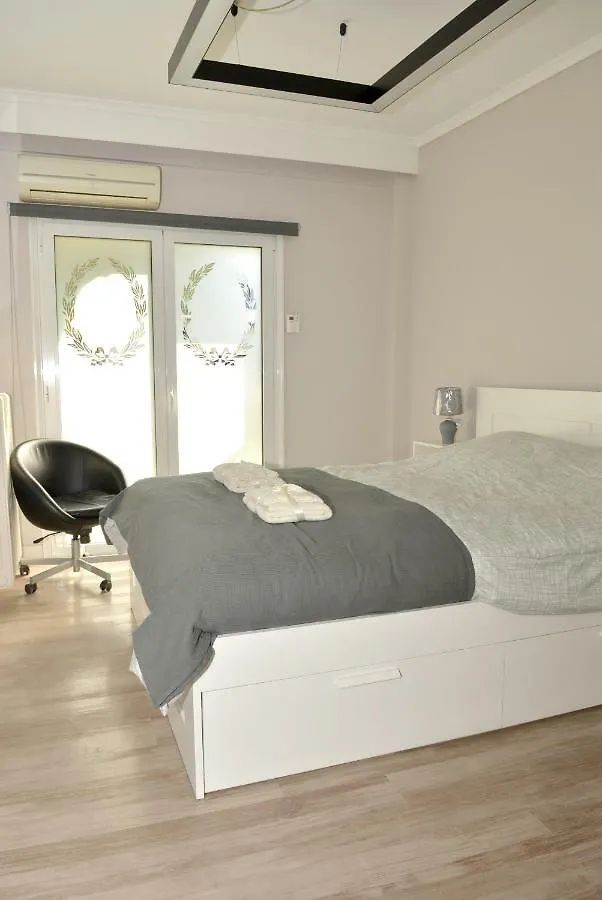 Chic & Cozy Apartment Thessaloniki